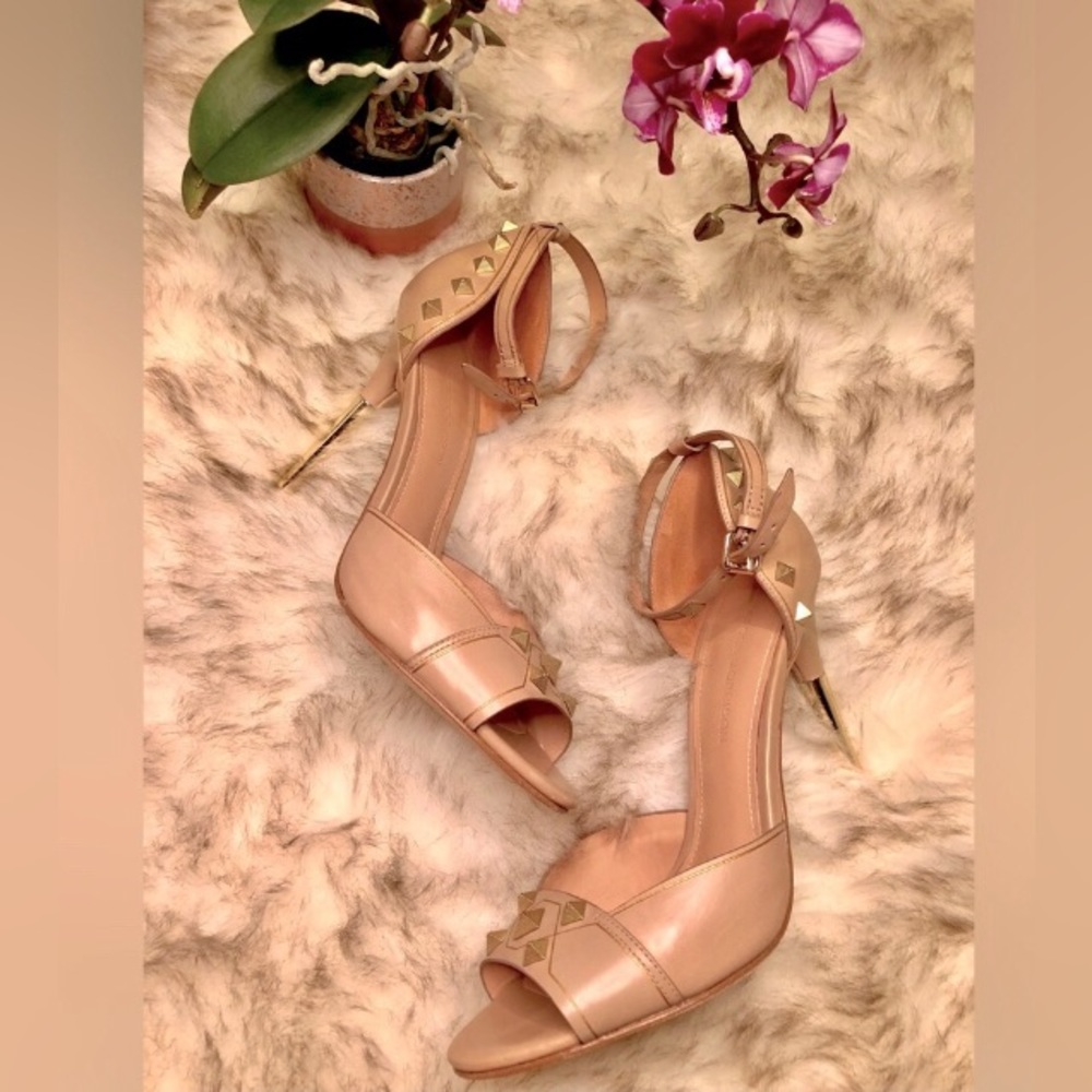 Sigerson Morrison Vero Cuoio Studded Sandals, Size 8 - Picture 7 of 7